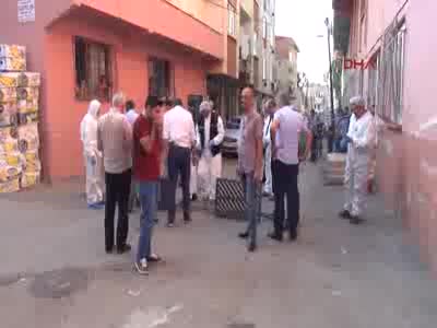 Bursa'da ayrı yaşadığı eşinin evinin önünde kendi yaptığı bombayı patlattı