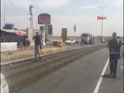 Diyarbakır'da Bölge Trafik Müdürlüğü yakınında patlama