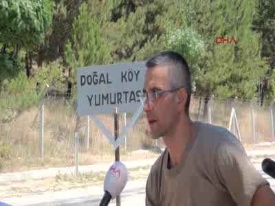 Hulusi Akar Paşanın koruması köy yumurtası satıyor