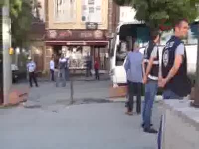Anadolu Üniversitesi'nde FETÖ operasyonu: 20 gözaltı