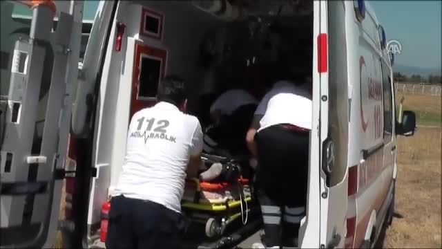 Bursa'da motosikletler çarpıştı : 2 yaralı