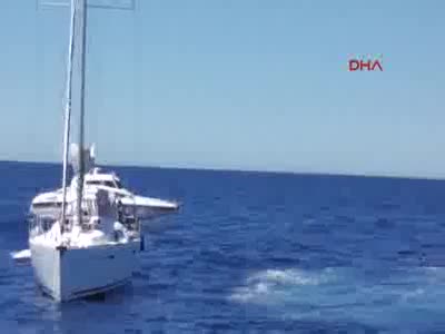 Çalıntı yatla umuda yolculukta yakalandılar