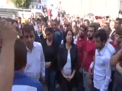 Demirtaş: Barbarlıklara teslim olmayacağız