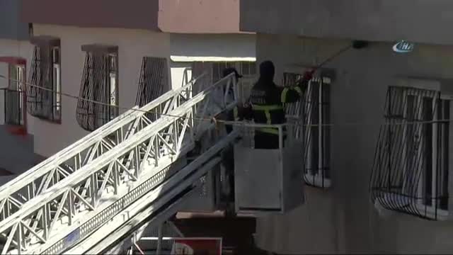 Bombalı saldırının izleri siliniyor