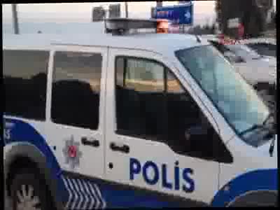 Kemer yolunda duyulan ses korkuttu