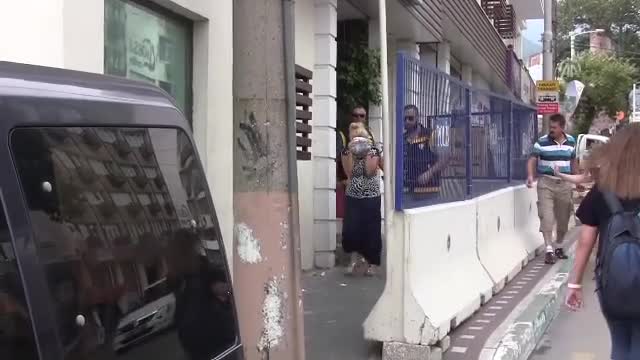 Bursa'da kıskandığı kocasına ateş etti, başkasını vurdu