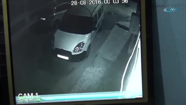 Bursa'da bisiklet hırsızı güvenlik kamerasına yakalandı