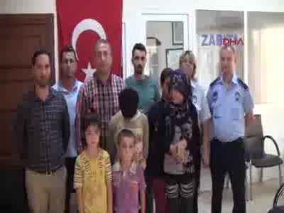 Suriyeli çocukları aileleri dilendiriyor