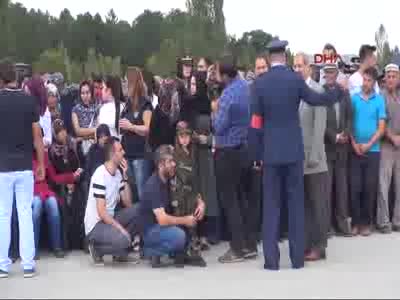 Şehit uzman çavuşun cenazesi Kütahya'ya getirildi