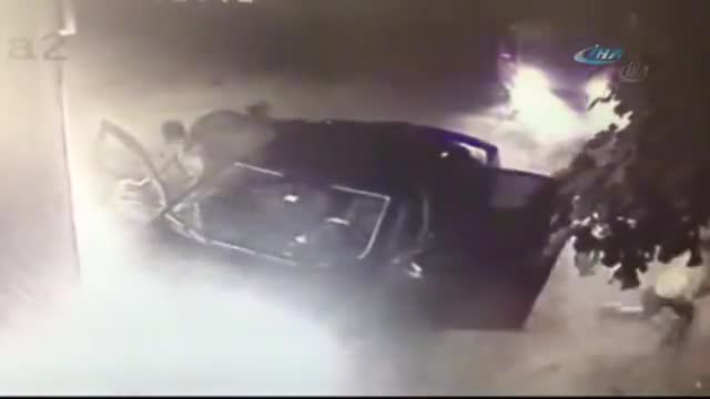 Kar maskeli hırsızlar polisten kaçamadı