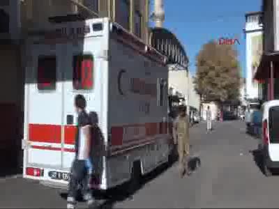Terör örgütü IŞİD, Cerablus'ta bomba yüklü araçla saldırdı!