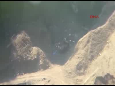 Silopi'de PKK'nın 10 ton bomba yüklü kamyonu imha edildi