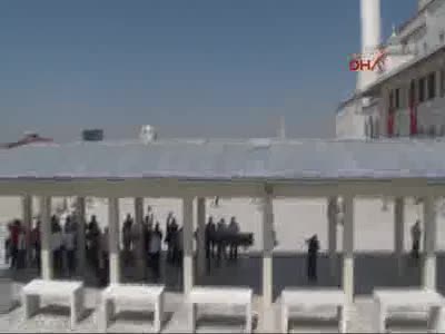 Erdoğan, Kocatepe Camii eski imamı Temel'in cenazesine katıldı - 1