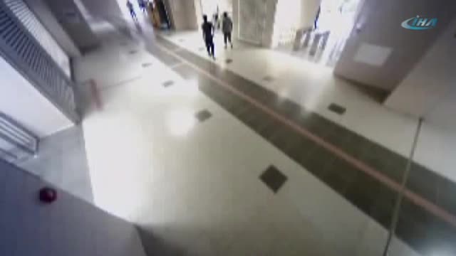 Bursa'da metroda yolcu dehşeti