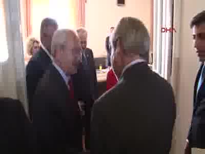 Mogherini ve Hahn'dan CHP ziyareti