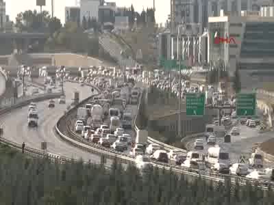 İstanbul'da trafik yoğunluğu - 3