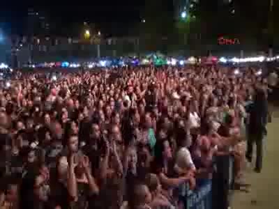 Volkan Konak: "Türkiye'ye vurgun bir insanım bu ülkeyi terk etmem"