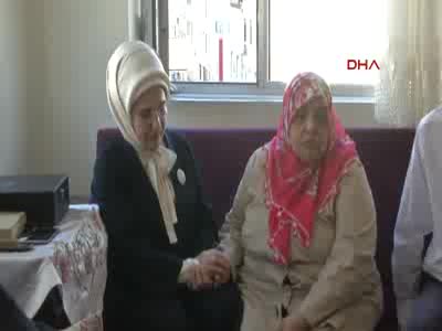 Cumhurbaşkanı Erdoğan şehit ailelerini ziyaret etti