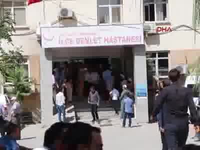 AK Partili siyasetçiye evinin önünde silahlı saldırı