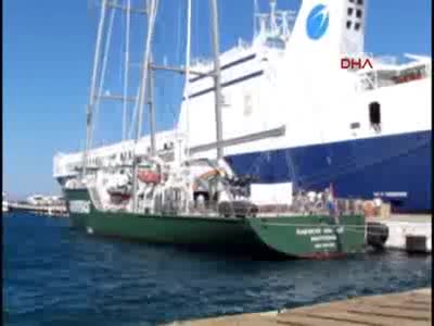 Greenpeace'in çevreci gemisi Rainbow Warrior-3 Çeşme'de - 1