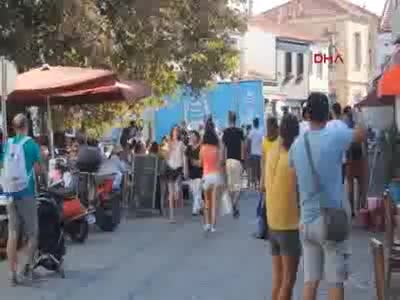 Çanakkale'de feribot kuyruğu 2 kilometreye ulaştı - 2