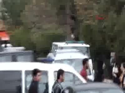 Öldürülen eski köy korucusu toprağa verildi - 2
