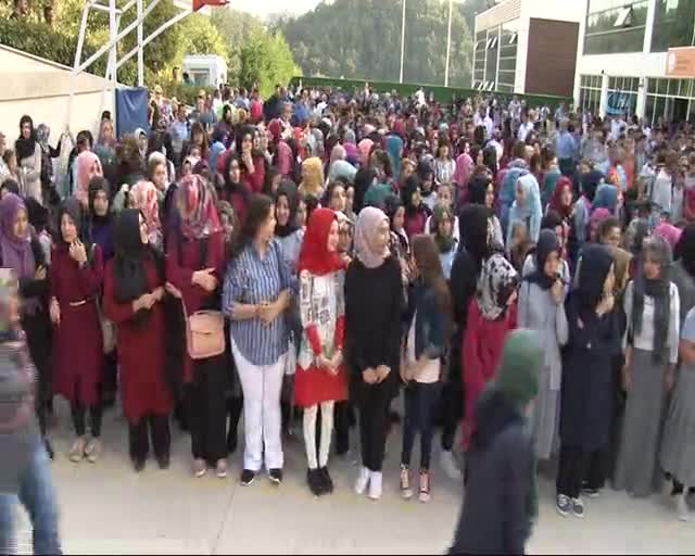 Bursa'da FETÖ'den devlete geçen okulda ilk ders zili