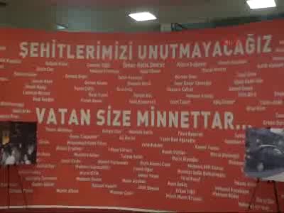 KAYMEK Sergisinde şehitlere saygı panosu