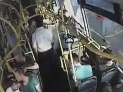Bursa metrosundaki küfür iddiası savcılığa intikal etti