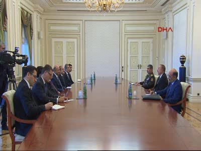 Aliyev, Bakan Fikri Işık ve Nabi Avcı ile görüştü