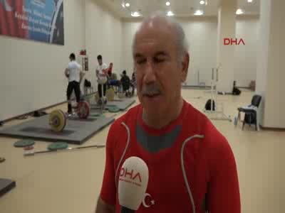 Eski milli haltercinin hedefi 3'üncü kez dünya şampiyonluğu