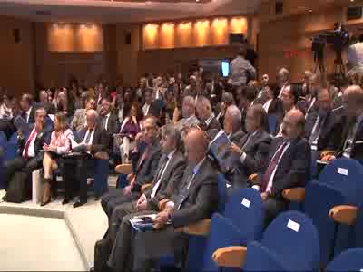 Bakan Faruk Çelik TÜSİAD toplantısında konuştu