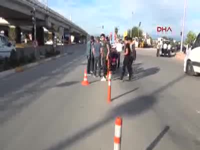 Kızını acı içinde görünce gözyaşlarını tutamadı