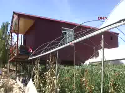Akdenizli çiftçiden Karadenizli icadı gibi ev