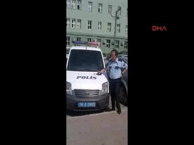 İngiliz genç kızı taciz eden Bursalı polis açığa alındı!