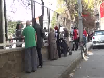 Bursa'daki okulda yemek saatine kartlı izin verilecek