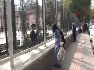Bursa'daki okulda yemek sorununa izin kağıtlı çözüm