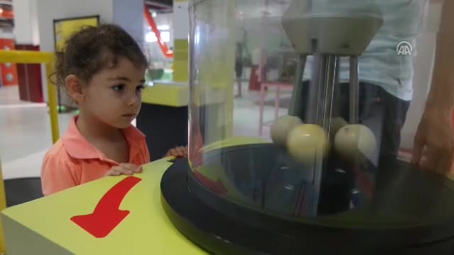 Bursa'da üretilip Türkiye'deki bilim merkezlerine gönderiliyor