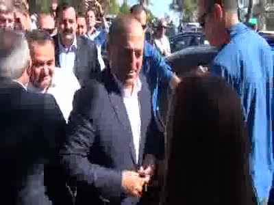 Çavuşoğlu: Malezya'daki FETÖ üyesi 3 teröristi teslim aldık