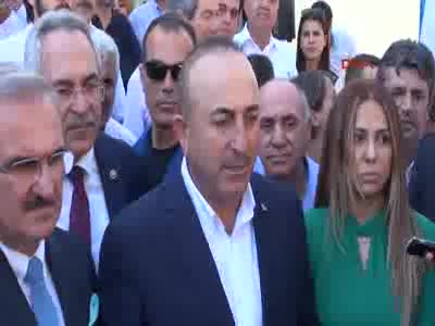 Çavuşoğlu: Malezya'daki FETÖ üyesi 3 teröristi teslim aldık - 2