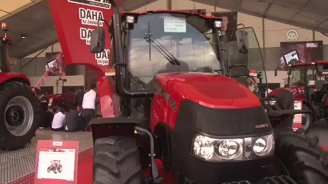 Türkiye'nin traktör parkı büyümeye devam ediyor