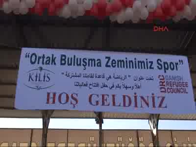 Kilis'te Türk ve Suriyeli çocuklar maç yaptı