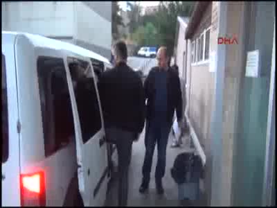 İnfaz koruma memurlarına gözaltı