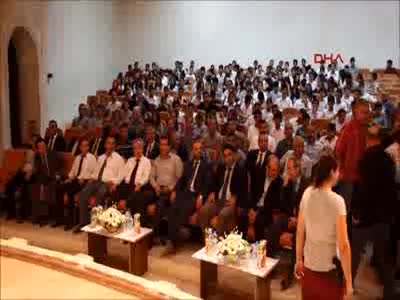 Ünlü tarihçisi Uğurluel, Nusaybin'de konferans verdi