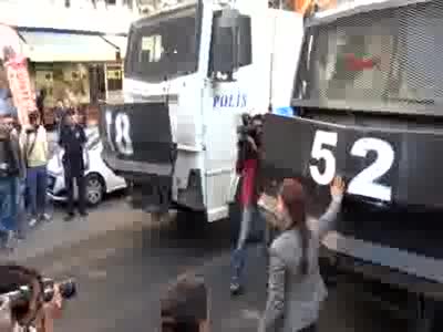 Diyarbakır'da polis müdahalesi