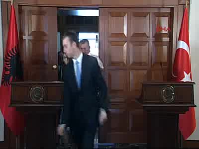 Çavuşoğlu: Teröristleri meşru güç saymak iki yüzlülüktür - 1