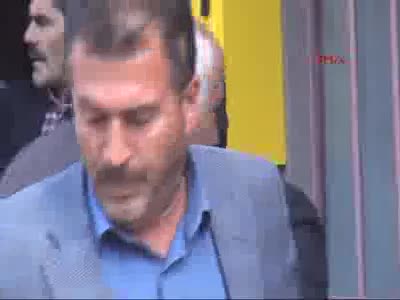 Şehit uzman çavuşu son yolculuğuna 10 bin kişi uğurladı