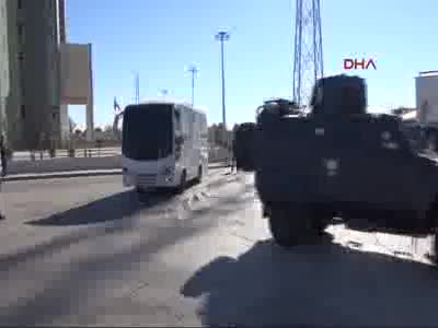 Kına gecesinde 56 kişiyi öldüren canlı bomba 22- 23 yaşlarındaymış