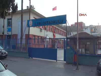 Mersin'de ortaokul müdüründen 'Kız-erkek yan yana oturma' yasağı