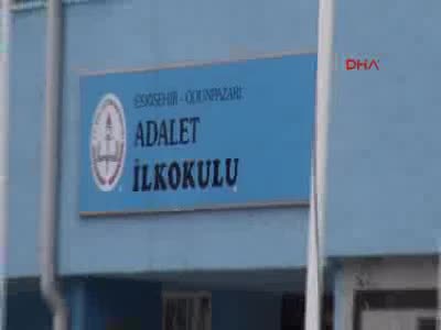 Veliler öğretmenlerine sahip çıktı